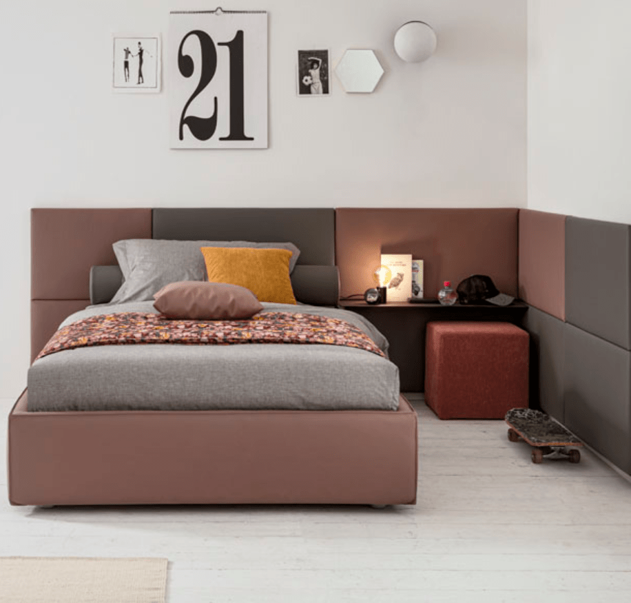 letto piazza e mezza con boiserie